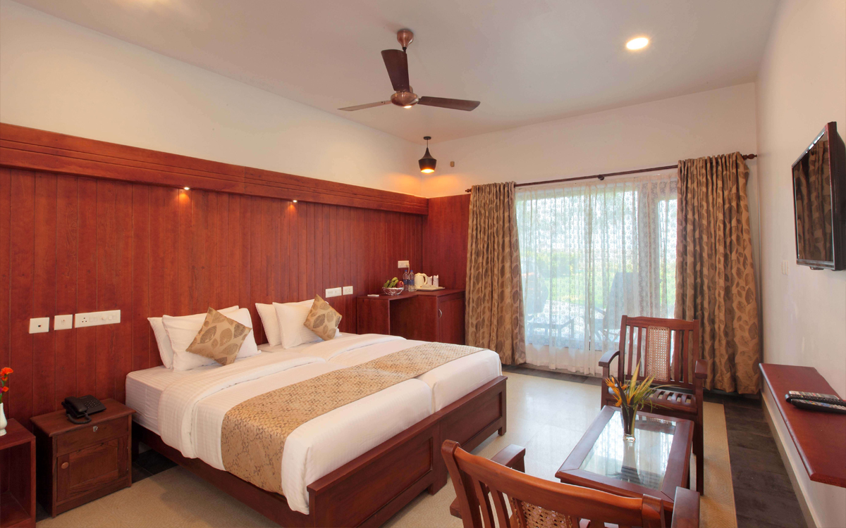 SEA VIEW, WELL DESIGNED ROOMS